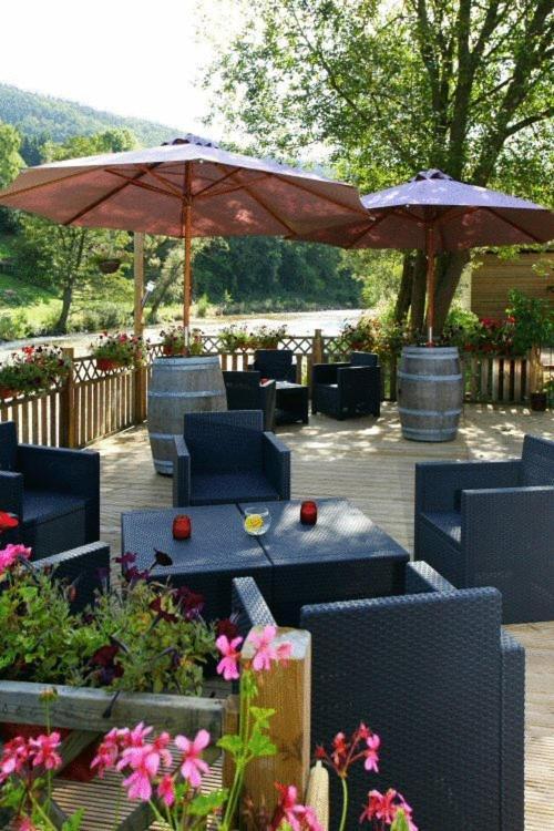Hotel Val De La Cascade Stavelot Exterior photo